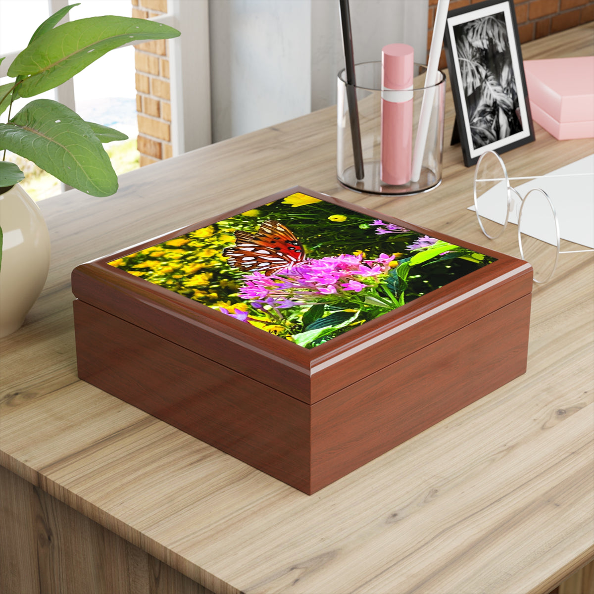 Flutter of Summer Jewelry & Keepsake Box