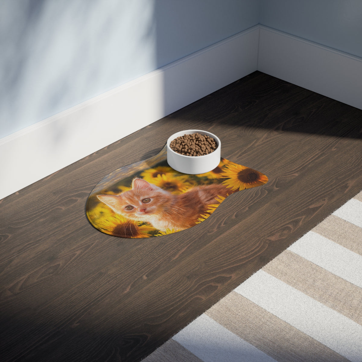Sunflower Sweetheart Feeding Mat