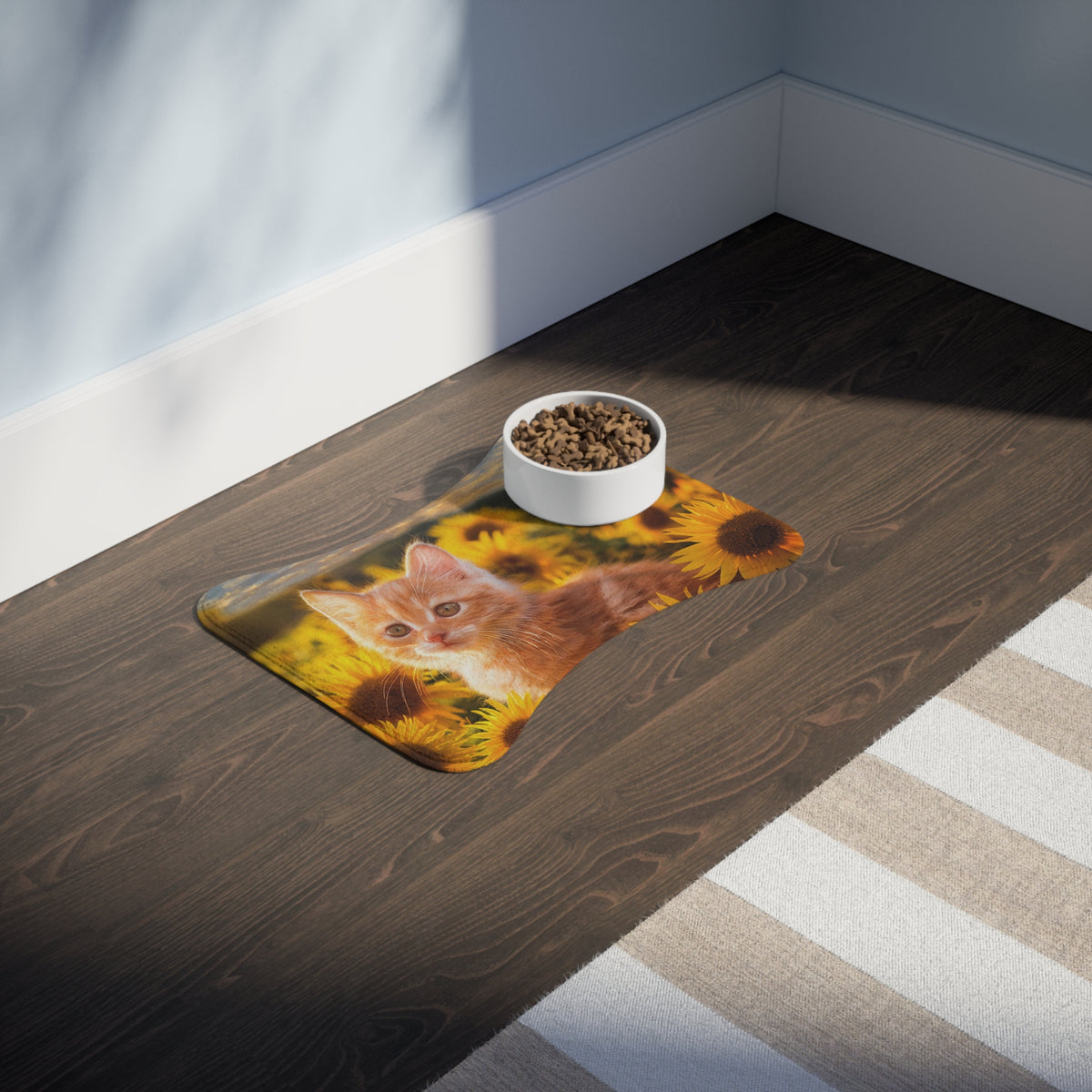 Sunflower Sweetheart Feeding Mat