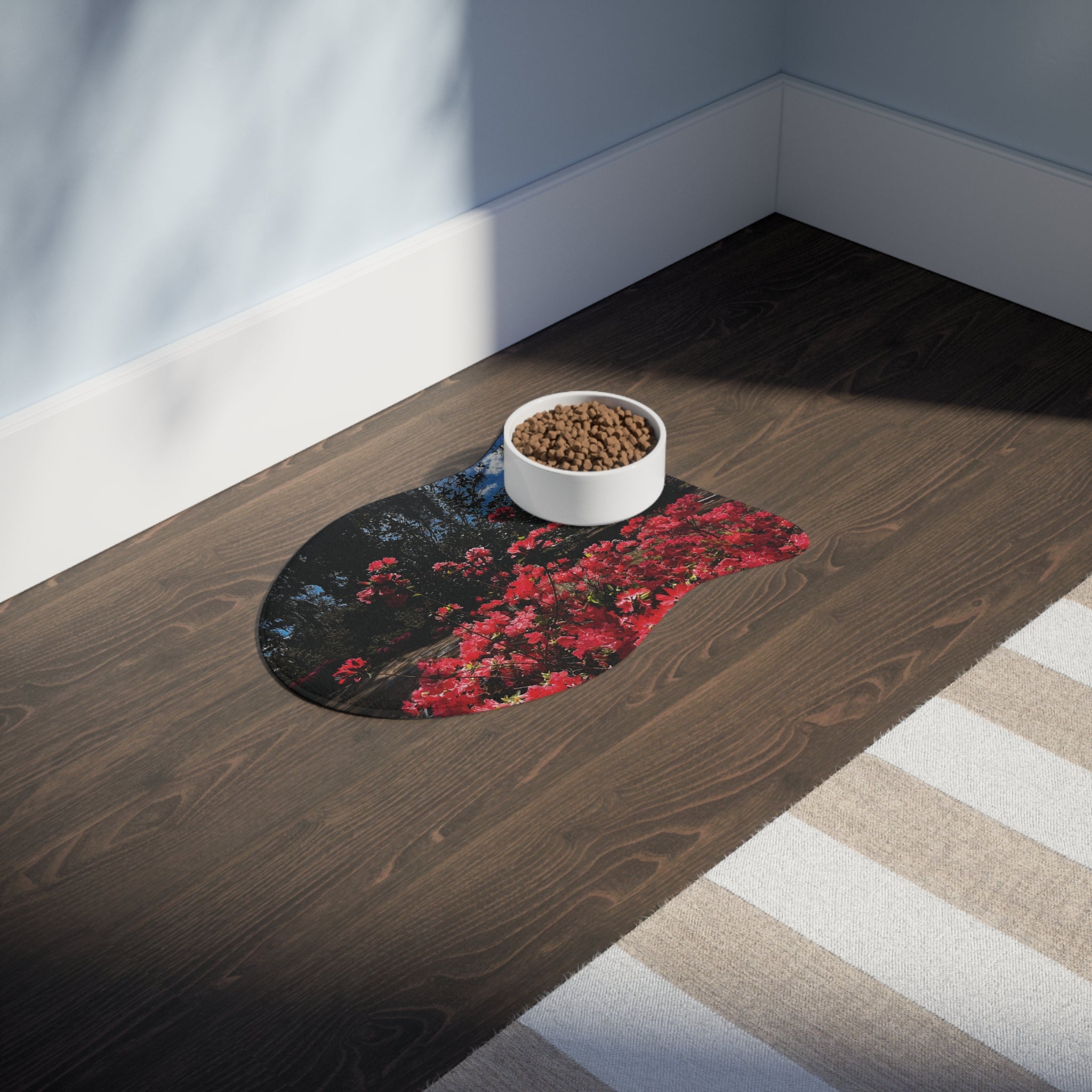Blooming Azaleas Feeding Mat